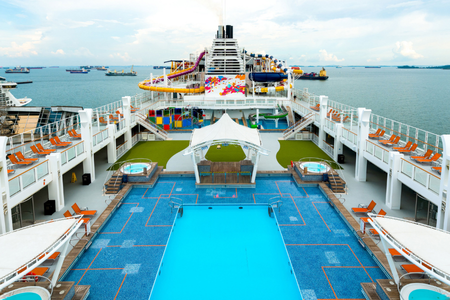 Genting Dream 3 Nights Phuket Cruise From Singapore