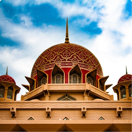 Discover Putrajaya – Malaysia’s Modern Garden City