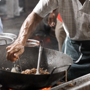 Food Galore & Shopping Tour